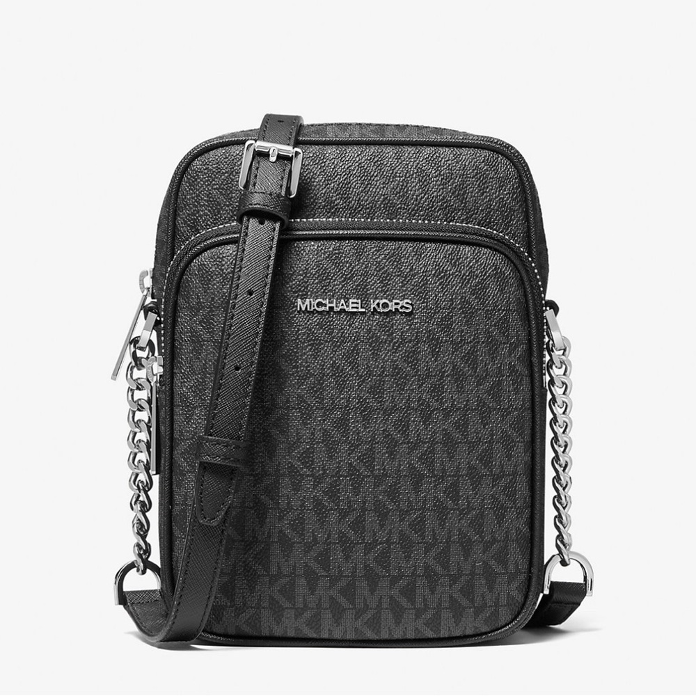 Jet Set Travel Medium Logo Crossbody Bag